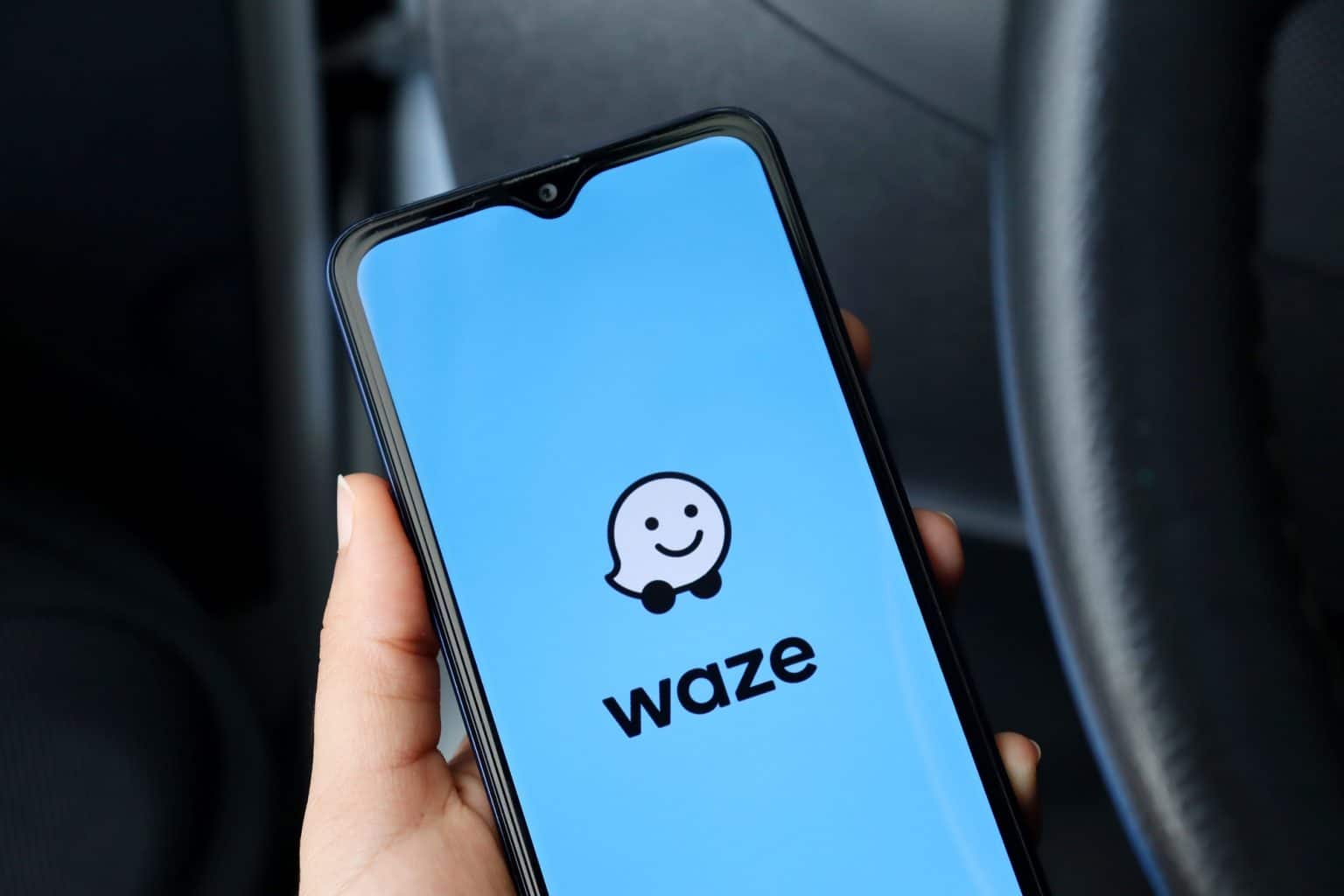 Comment Waze devient votre bouclier contre les radars et les zones de contrôle